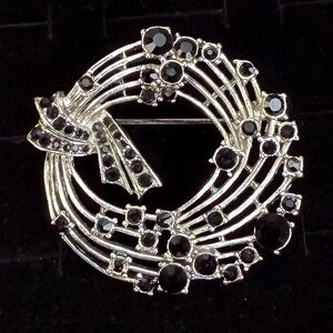 Vintage Black and Silvertone Brooch